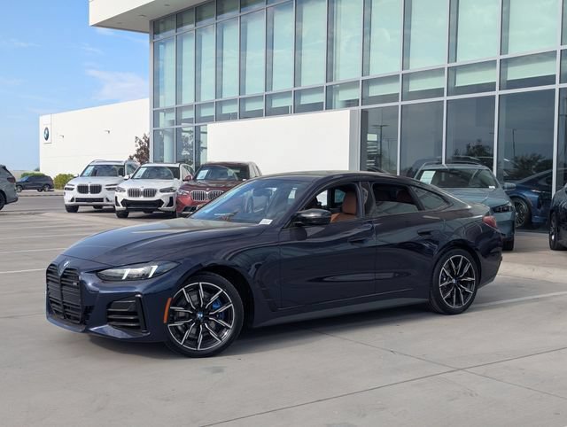 New 2026 BMW M440i w/ Premium Package RWD image 2