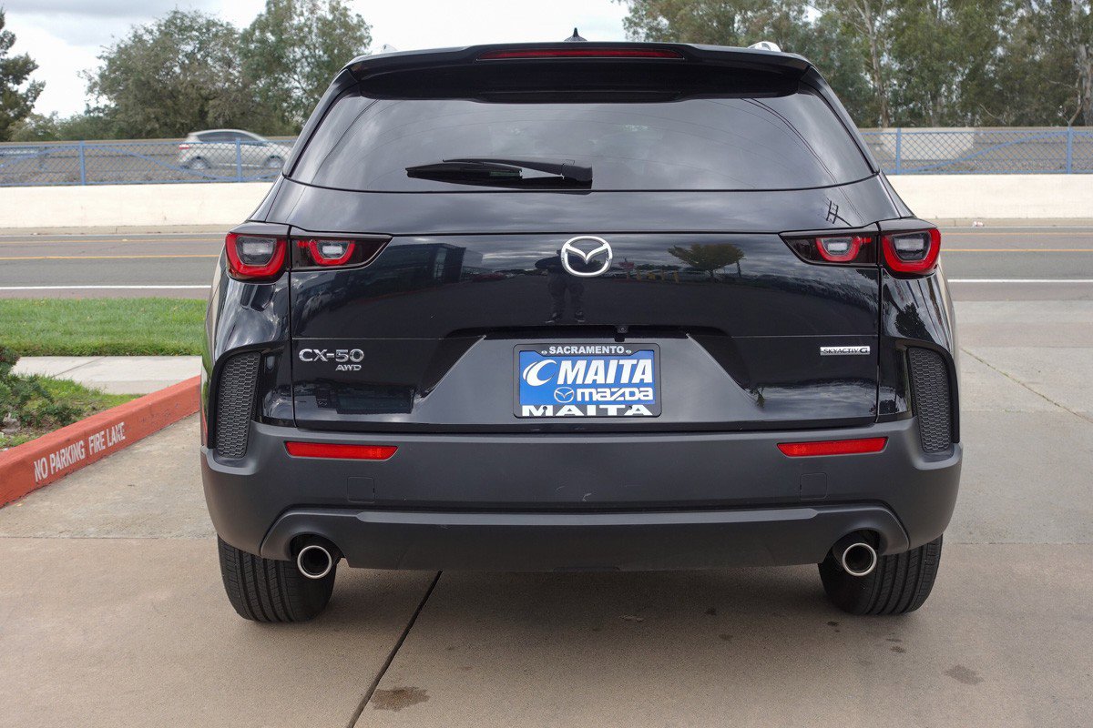 Certified 2025 MAZDA CX-50 AWD 2.5 S w/ Premium Package image 6