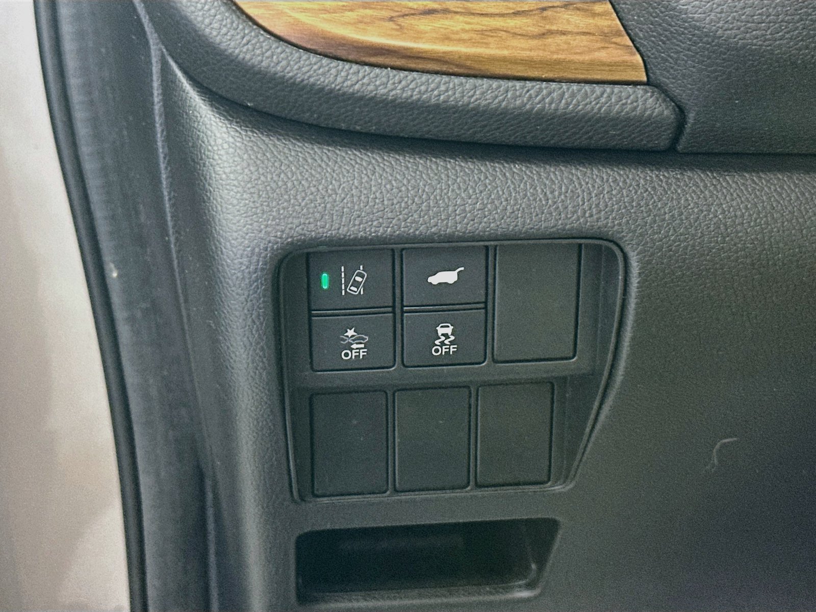 Used 2018 Honda CR-V EX-L image 10
