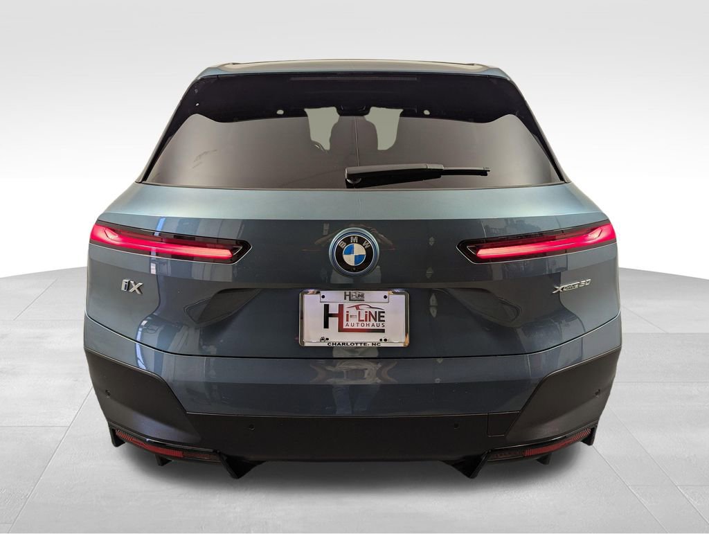 Used 2023 BMW iX xDrive50 w/ Convenience Package image 21