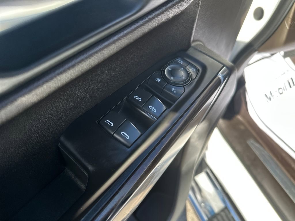 Used 2019 GMC Sierra 1500 SLT w/ SLT Premium Package image 11