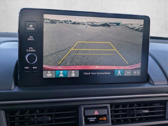 New 2025 Honda Pilot Touring image 13