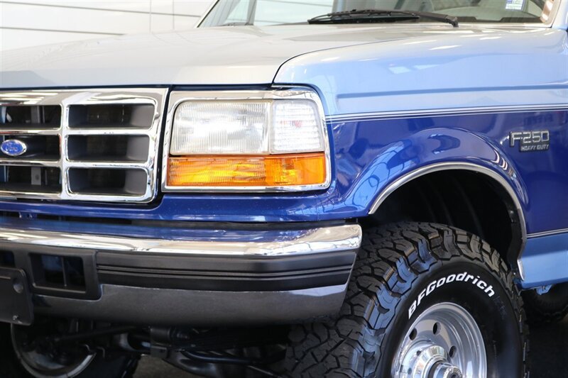 Used 1997 Ford F250 4x4 Regular Cab Heavy Duty image 12
