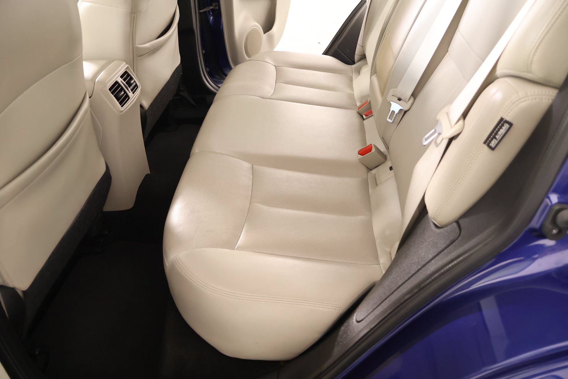 Used 2020 Nissan Rogue Sport SL w/ Premium Package FWD image 13