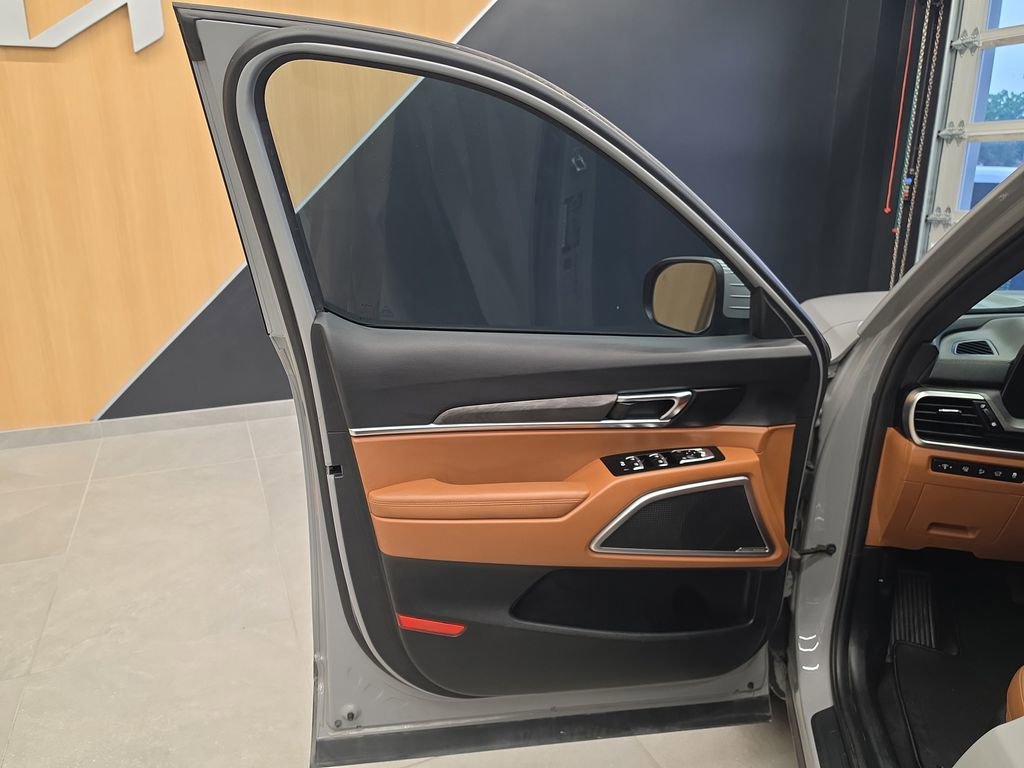 Certified 2024 Kia Telluride EX X-Line AWD/4WD image 16