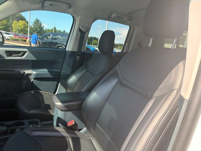 Used 2024 Ford Maverick Lariat w/ Black Appearance Package AWD/4WD image 14