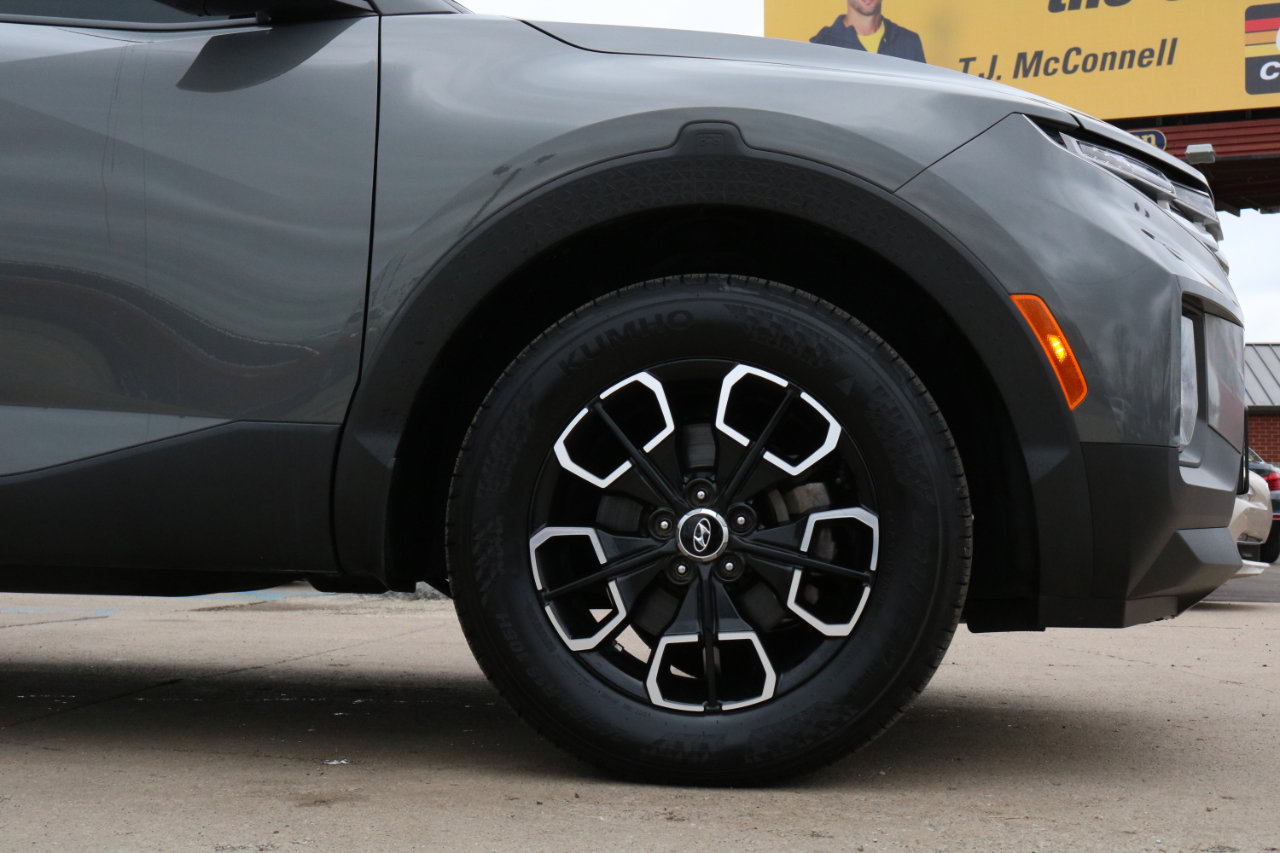 Used 2022 Hyundai Santa Cruz SEL image 5