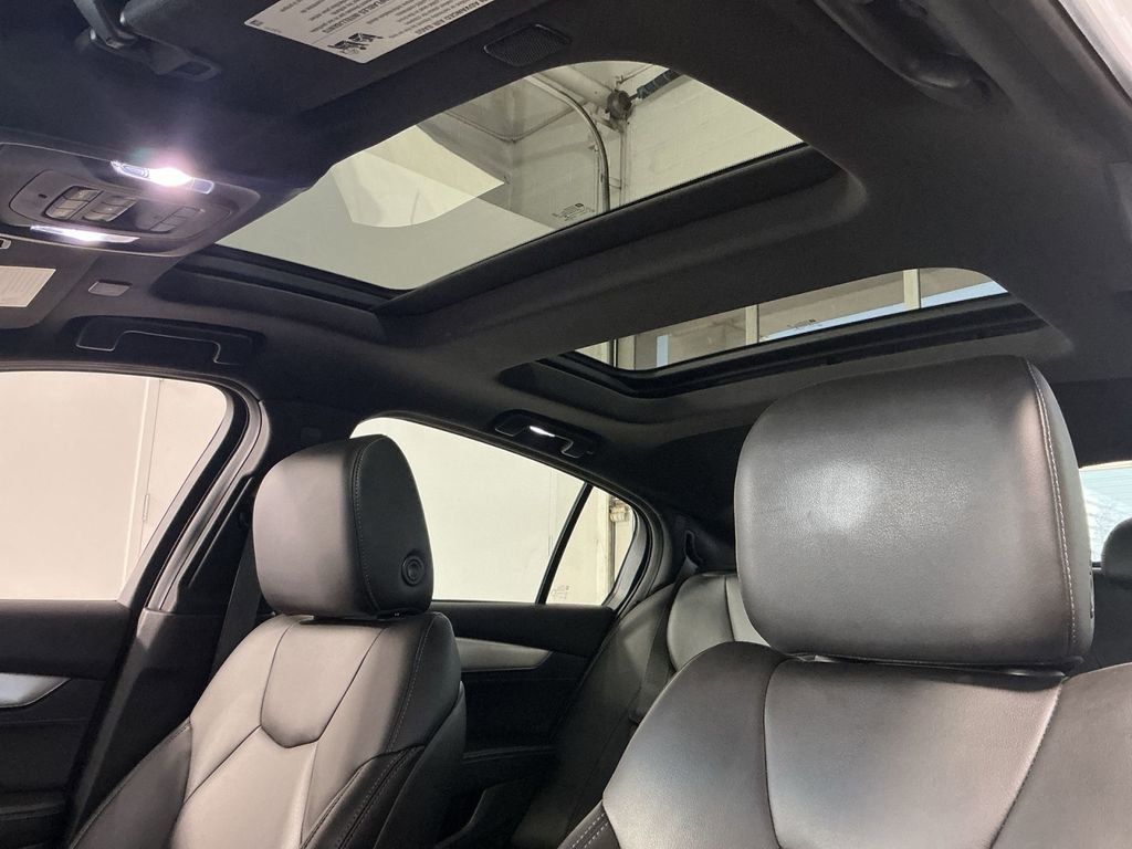 Used 2023 Cadillac CT5 Luxury w/ Sun And Sound Package image 31
