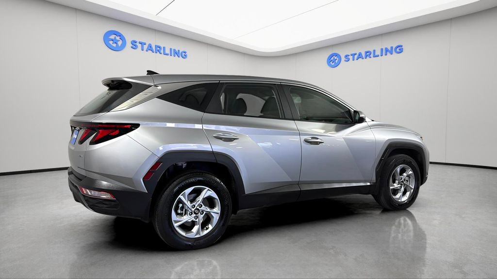 Used 2023 Hyundai Tucson SE image 10