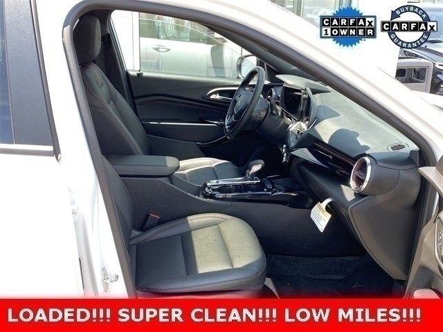 Certified 2024 Chevrolet Trax RS w/ Sunroof Package image 28