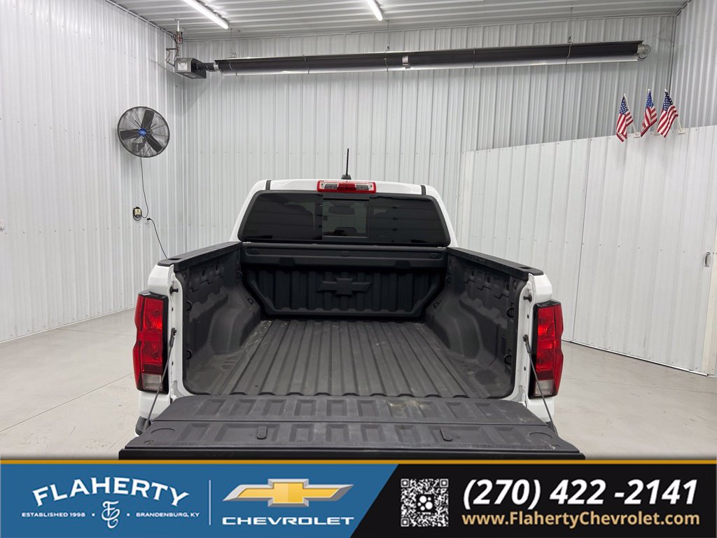 Used 2023 Chevrolet Colorado LT w/ LT Convenience Package II AWD/4WD image 21