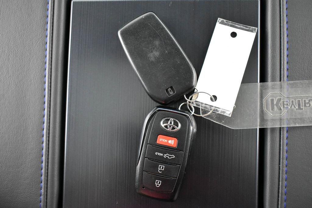 Used 2026 Toyota Tundra Platinum image 42