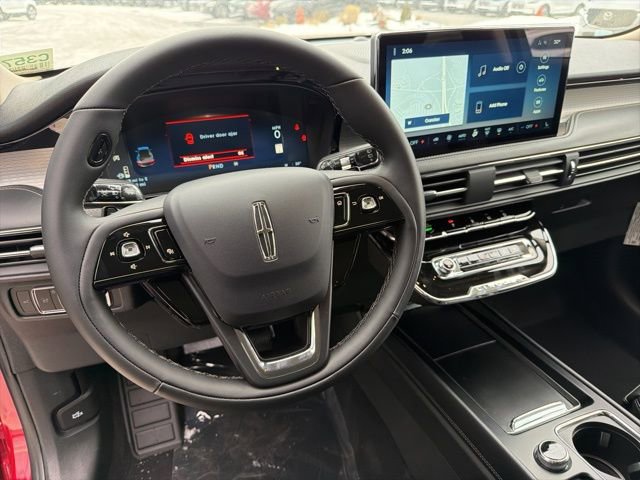 New 2026 Lincoln Corsair Premiere image 9