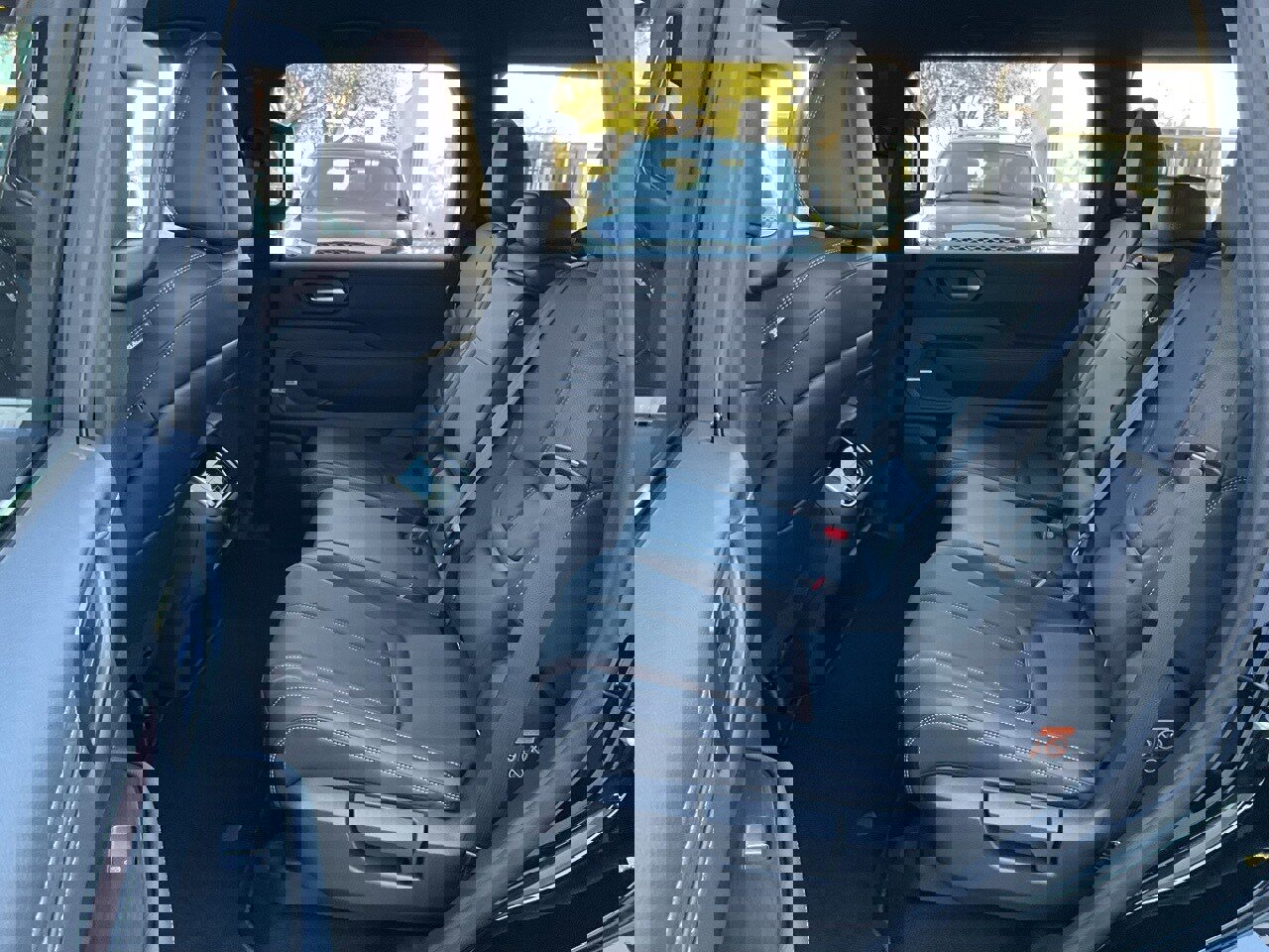 New 2026 Nissan Armada SL image 14