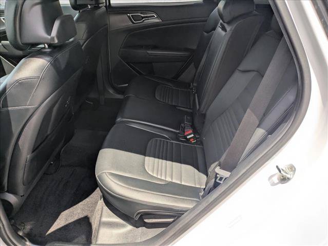 Used 2023 Kia Sportage SX FWD image 17