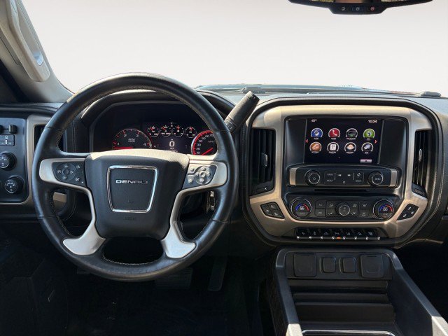 Used 2016 GMC Sierra 2500 Denali w/ Duramax Plus Package image 5