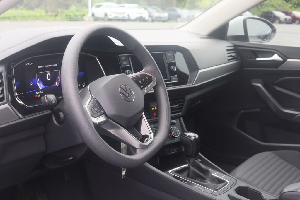 Used 2023 Volkswagen Jetta S FWD image 3
