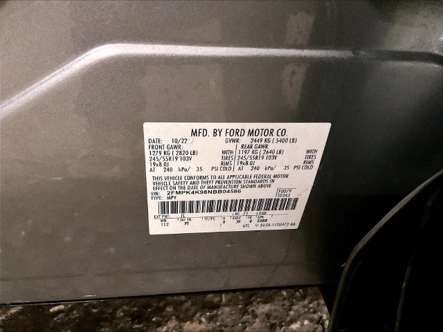 Used 2022 Ford Edge Titanium w/ Equipment Group 301A AWD/4WD image 33