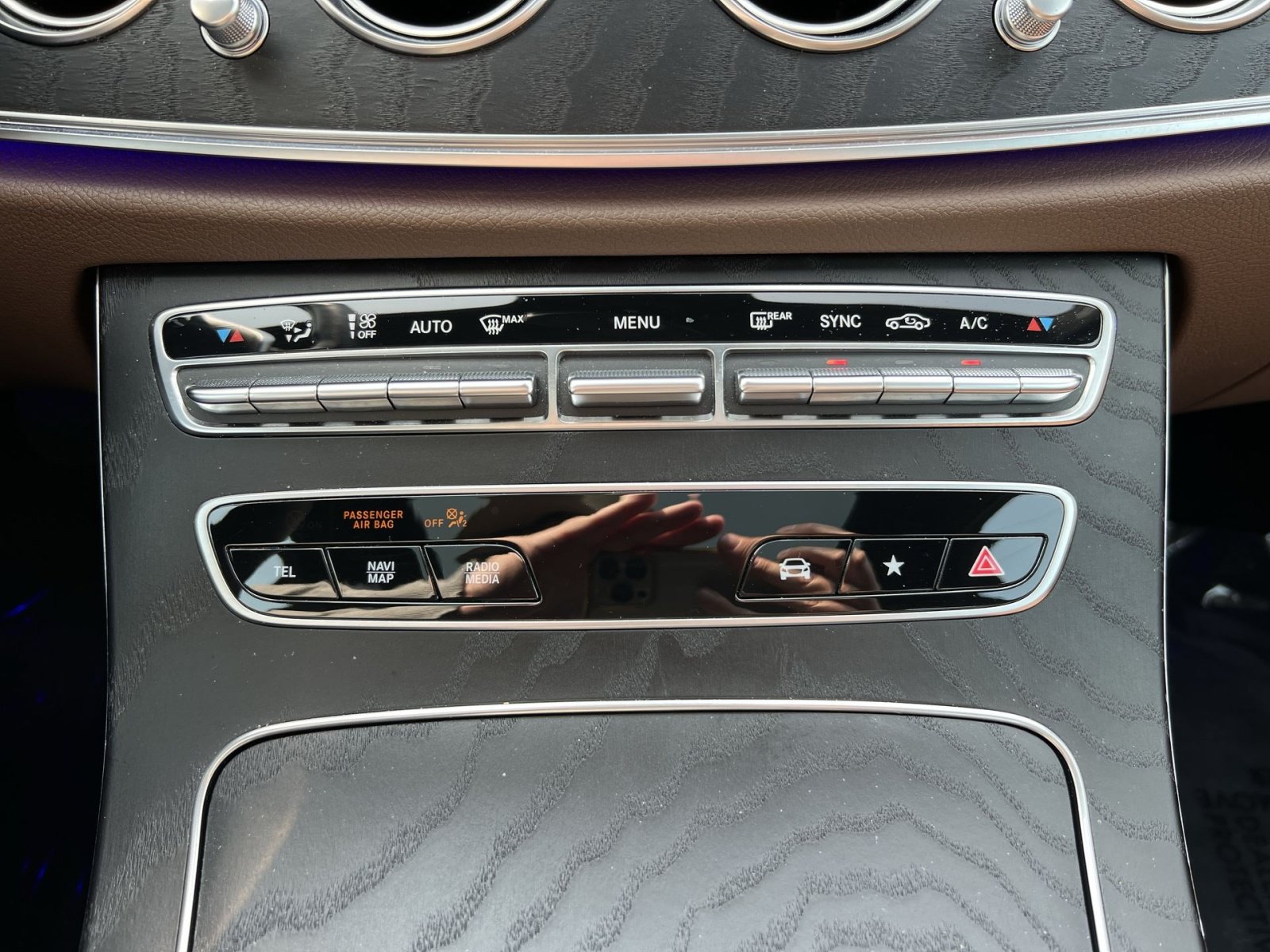 Used 2021 Mercedes-Benz E 350 4MATIC Sedan image 20