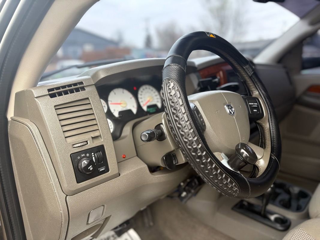 Used 2006 Dodge Ram 2500 Truck SLT w/ Quad Cab Big Horn Value Group image 27