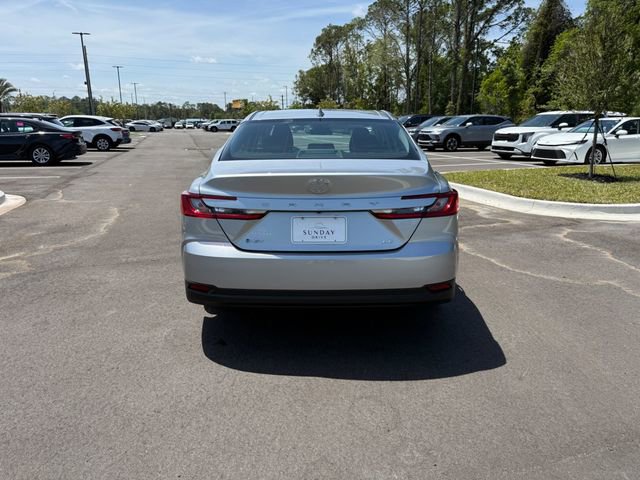 Used 2026 Toyota Camry LE FWD image 4