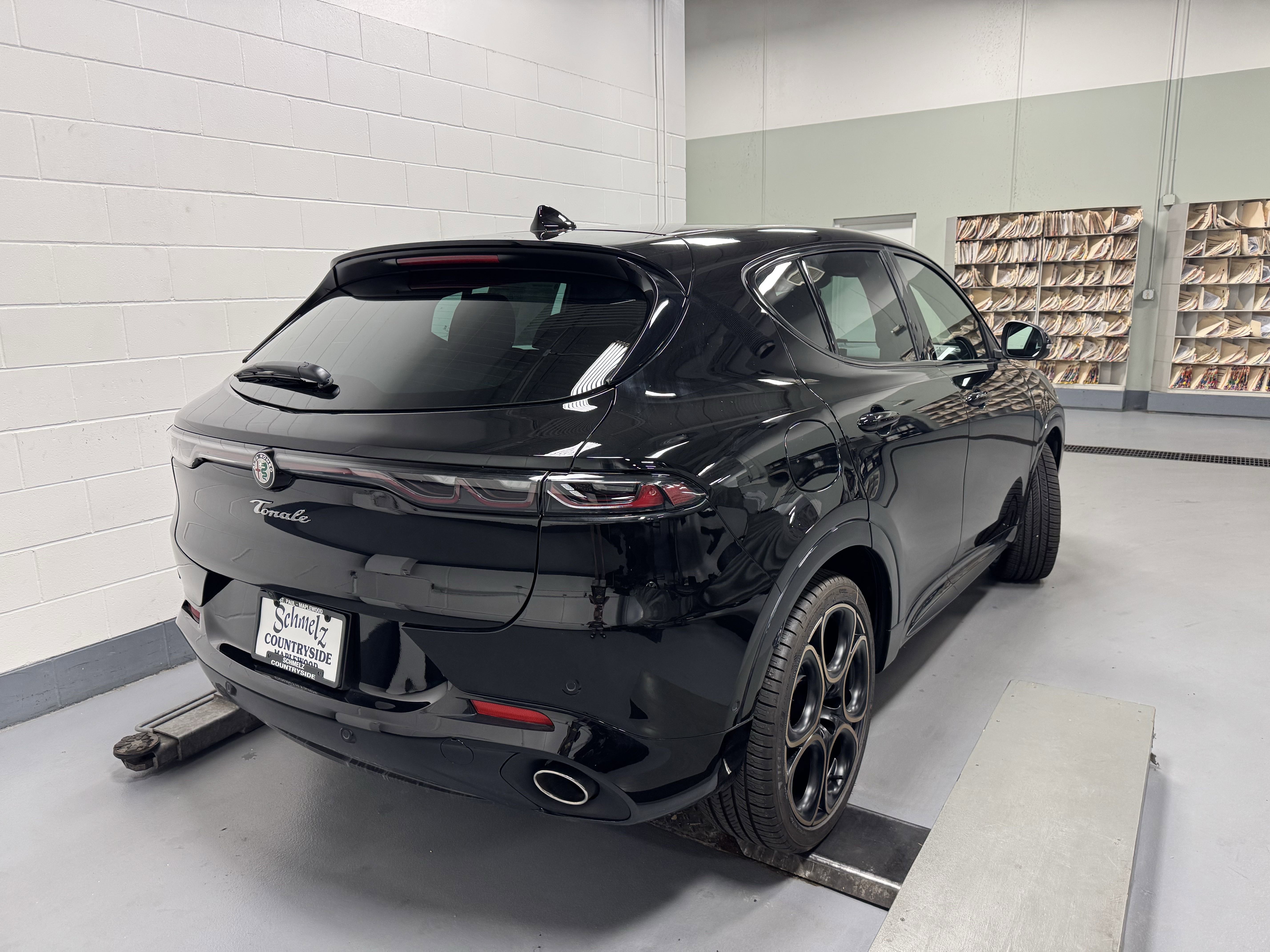 New 2025 Alfa Romeo Tonale image 2