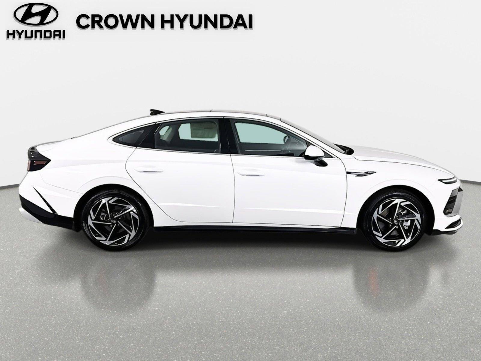 New 2025 Hyundai Sonata SEL FWD image 8