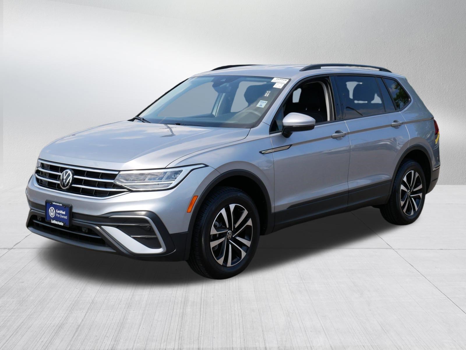 Used 2022 Volkswagen Tiguan S AWD/4WD image 3