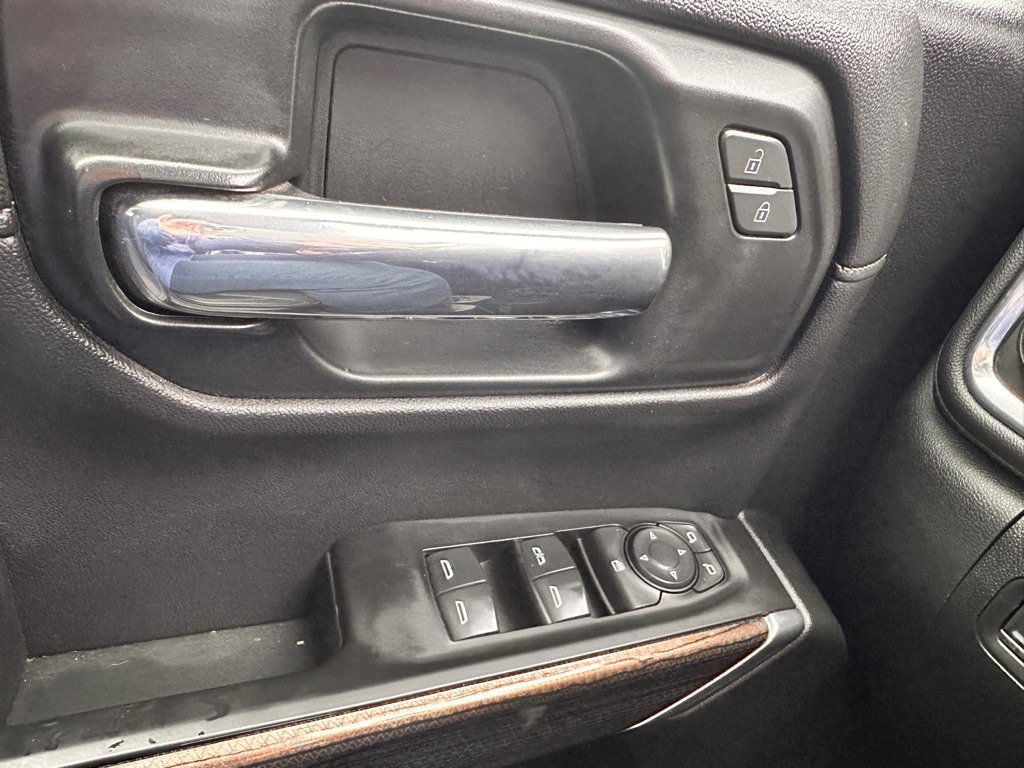 Used 2021 Chevrolet Silverado 1500 RST w/ Convenience Package II image 16