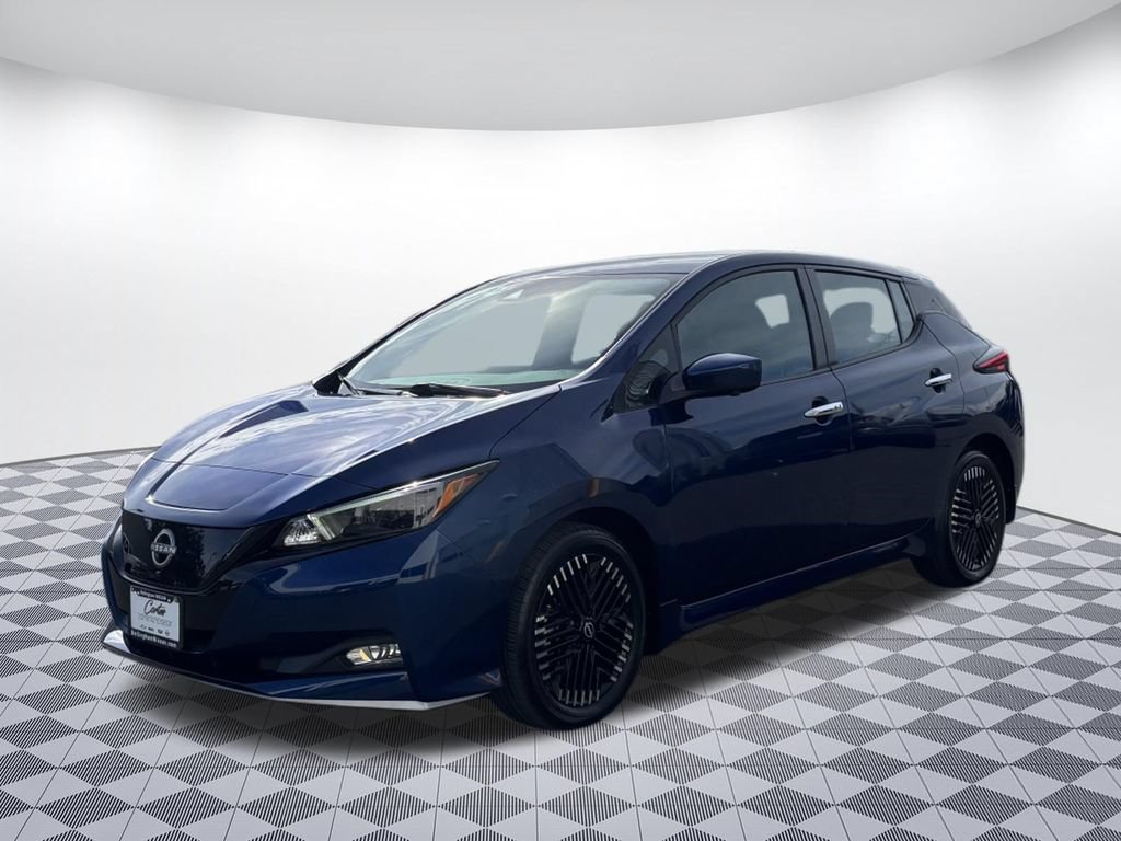 Used 2024 Nissan Leaf SV Plus FWD image 3