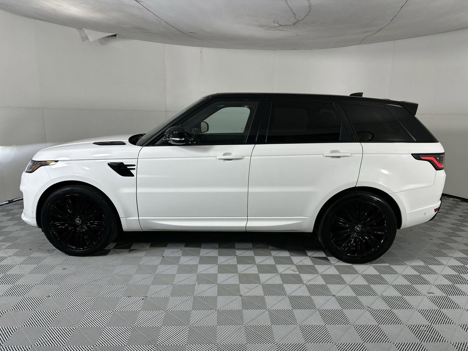 Used 2022 Land Rover Range Rover Sport HSE Dynamic AWD/4WD image 5