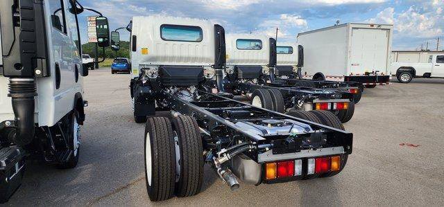 New 2024 Chevrolet Low Cab Forward image 11