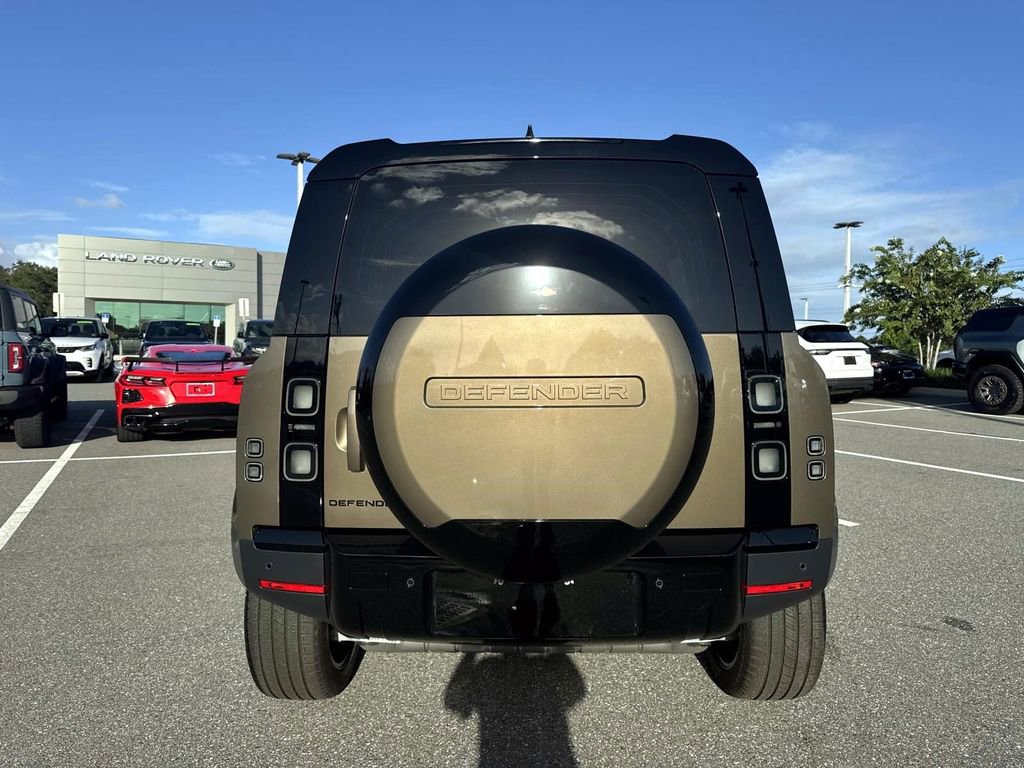 New 2026 Land Rover Defender 110 S AWD/4WD image 5