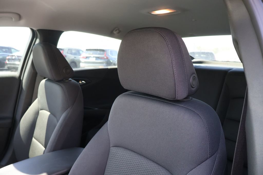 Used 2025 Chevrolet Malibu RS w/ LPO, Floor Liner Package image 33