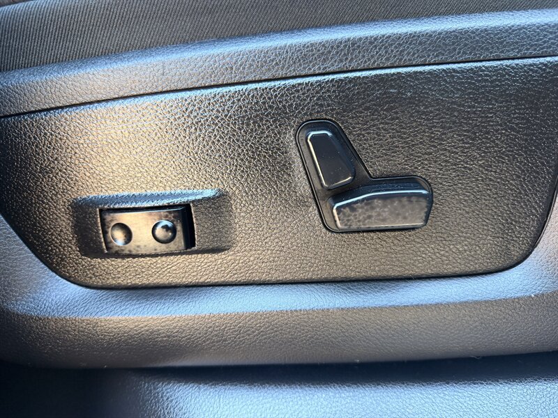 Used 2020 RAM 3500 Laramie AWD/4WD image 31