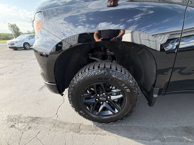 Certified 2024 Chevrolet Silverado 1500 Custom Trail Boss AWD/4WD image 33