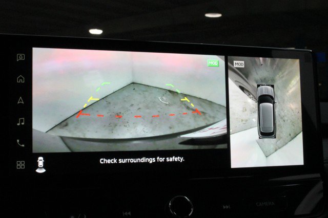 New 2025 Mitsubishi Outlander SEL image 13