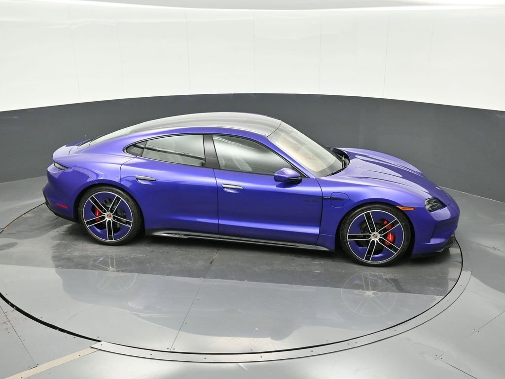 New 2026 Porsche Taycan GTS image 31