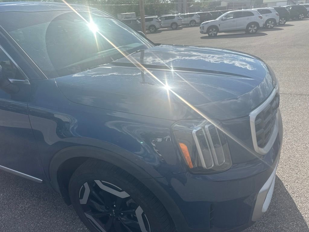 Used 2023 Kia Telluride S w/ S Sunroof Package AWD/4WD image 7