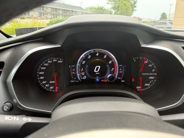 Used 2017 Chevrolet Corvette Stingray Coupe RWD image 21