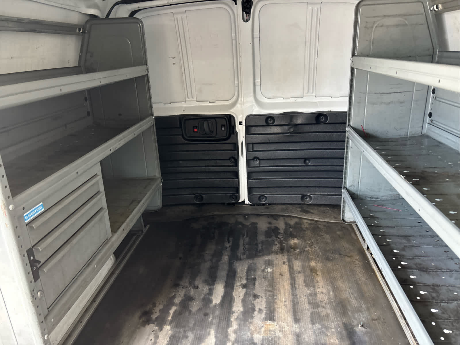 Used 2021 Chevrolet Express 3500 w/ Driver Convenience Package image 28