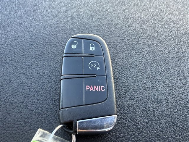 Used 2017 Jeep Renegade Trailhawk image 42