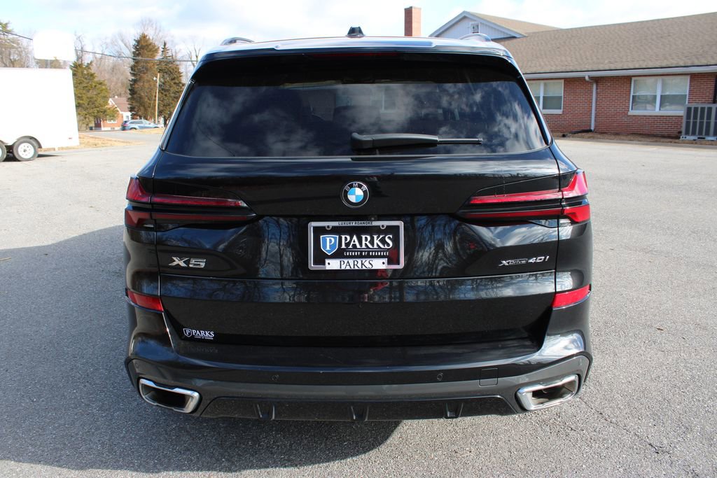 Used 2024 BMW X5 xDrive40i w/ M Sport Package image 8