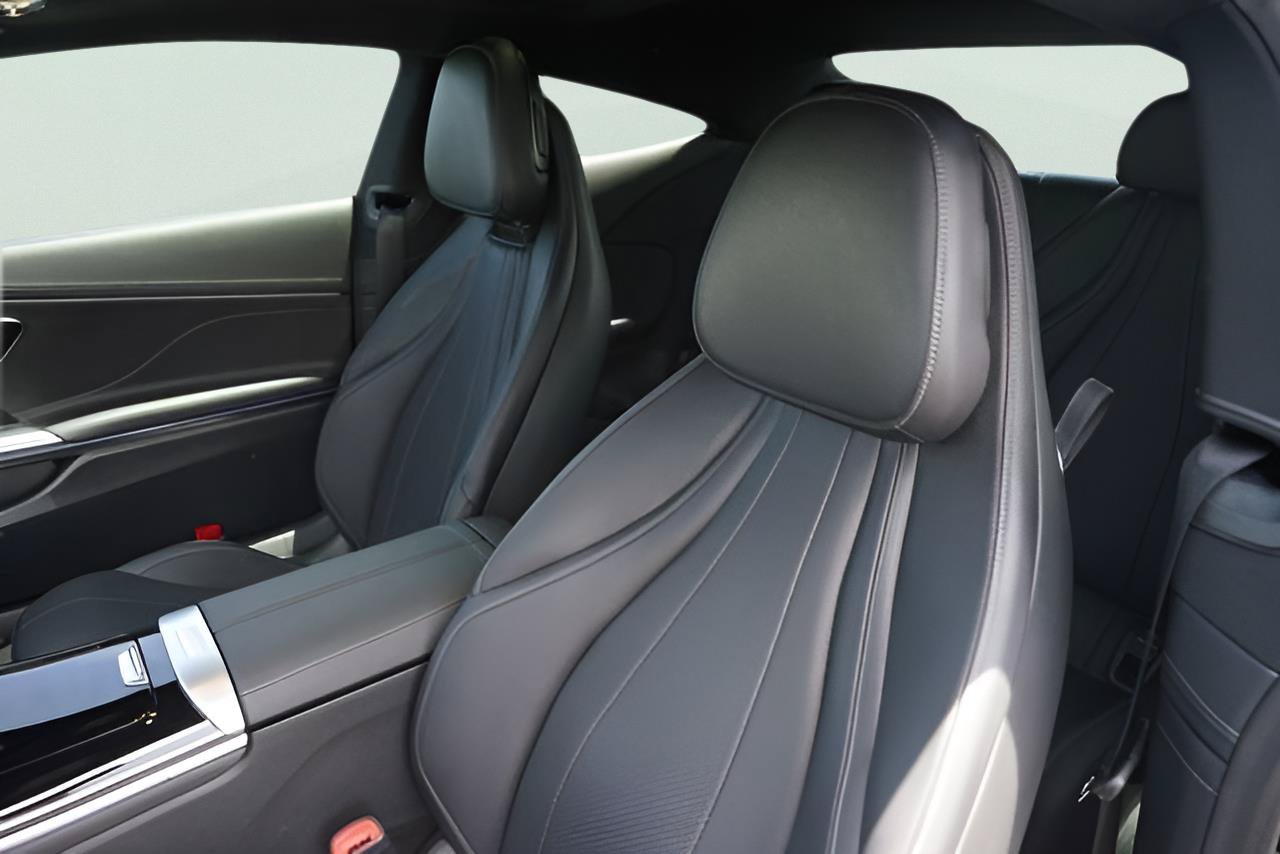 Used 2024 Mercedes-Benz CLE 300 4MATIC Coupe image 10