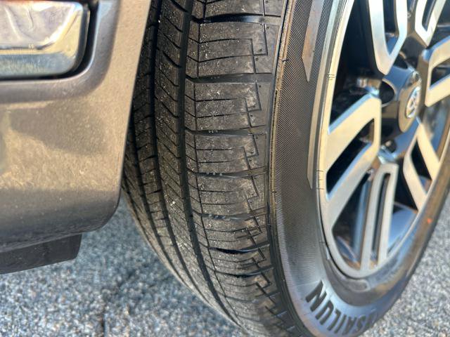 Used 2018 Toyota 4Runner Limited image 48