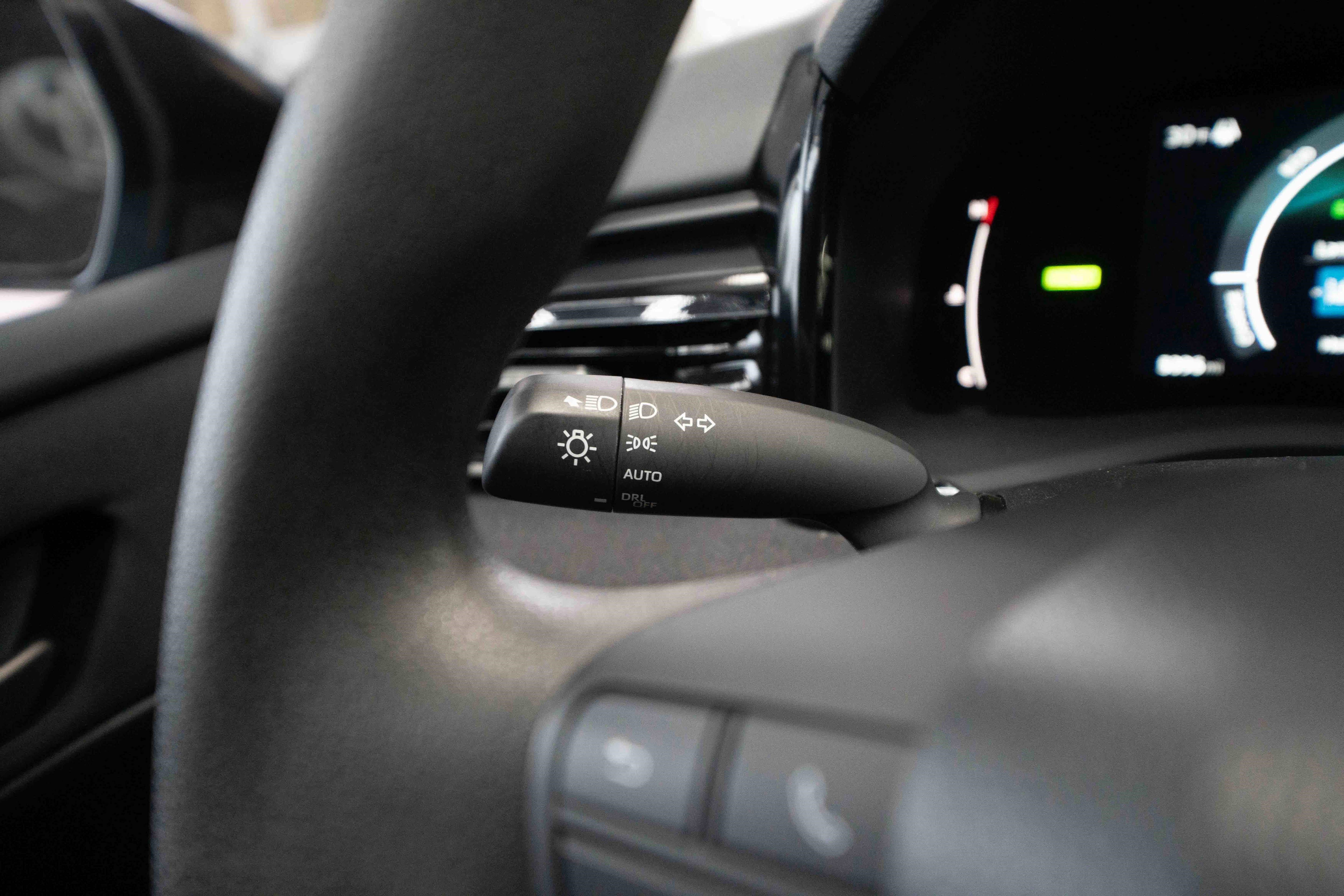 Used 2025 Toyota Camry LE image 13