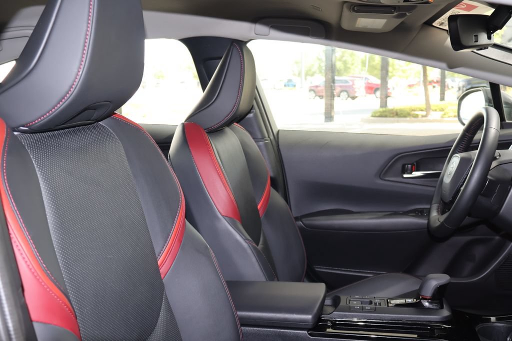 Certified 2024 Toyota Prius Prime FWD image 41