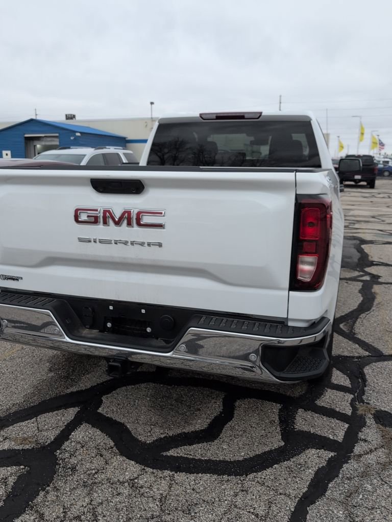 Used 2025 GMC Sierra 1500 Pro w/ Pro Value Package image 17