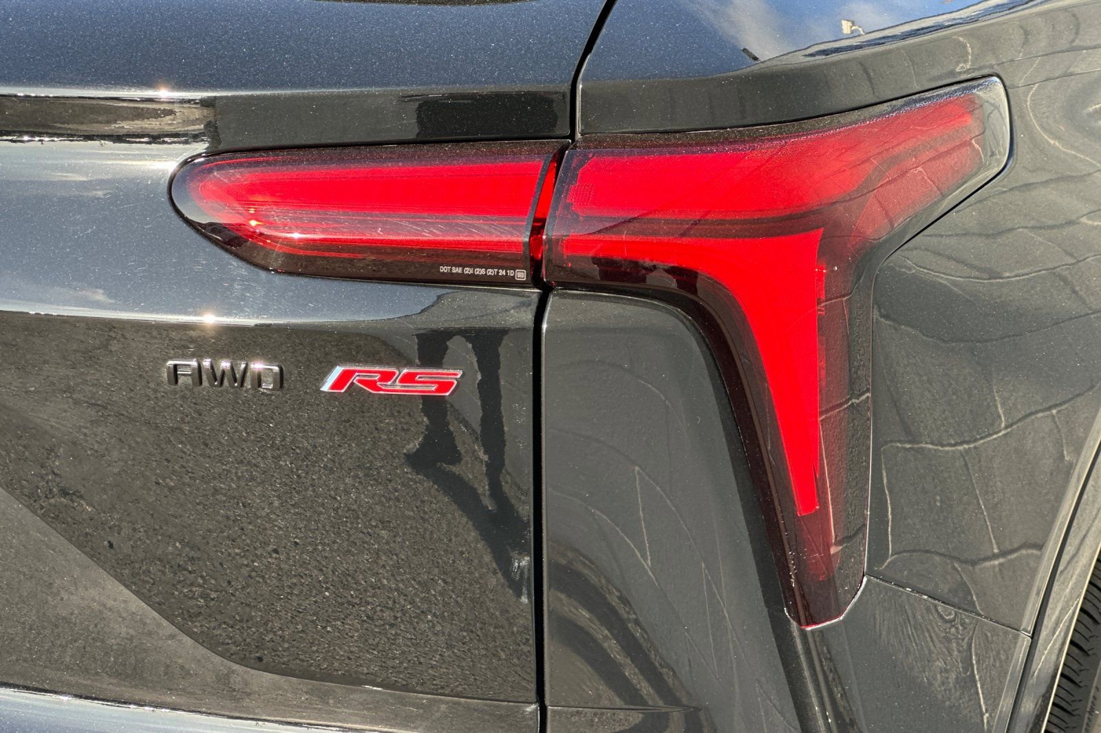 Certified 2024 Chevrolet Blazer EV RS image 37