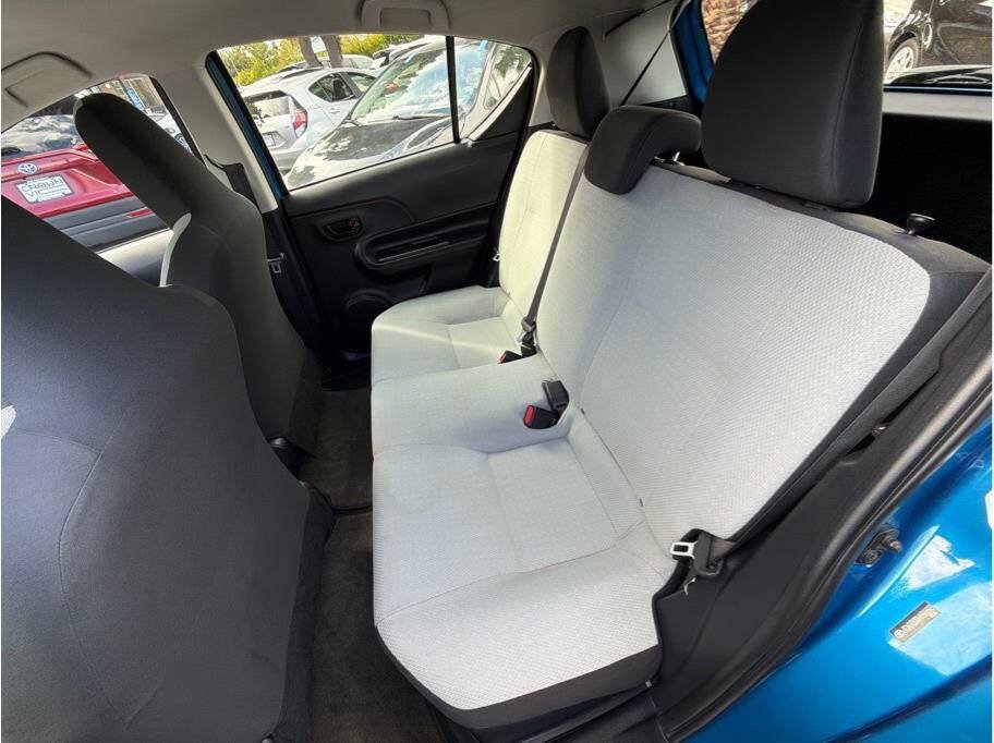 Used 2017 Toyota Prius C One FWD image 18